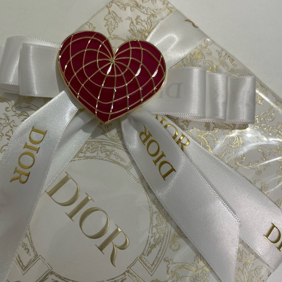 Dior Gift Notebook with Gift Packaging Set - Picture 4 of 15